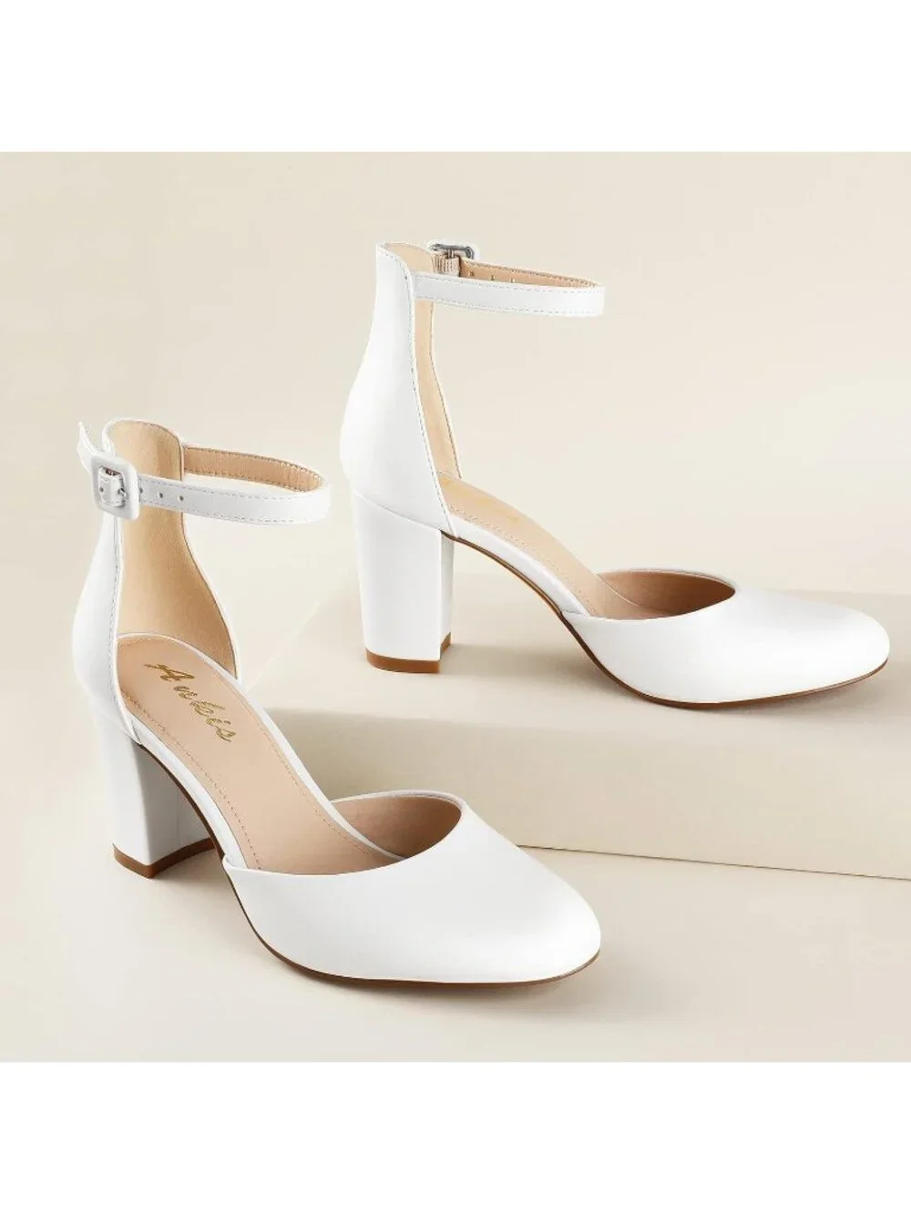 Women's White Closed Round Toe Chunky Block Heels Adjustable Ankle Strap Pumps